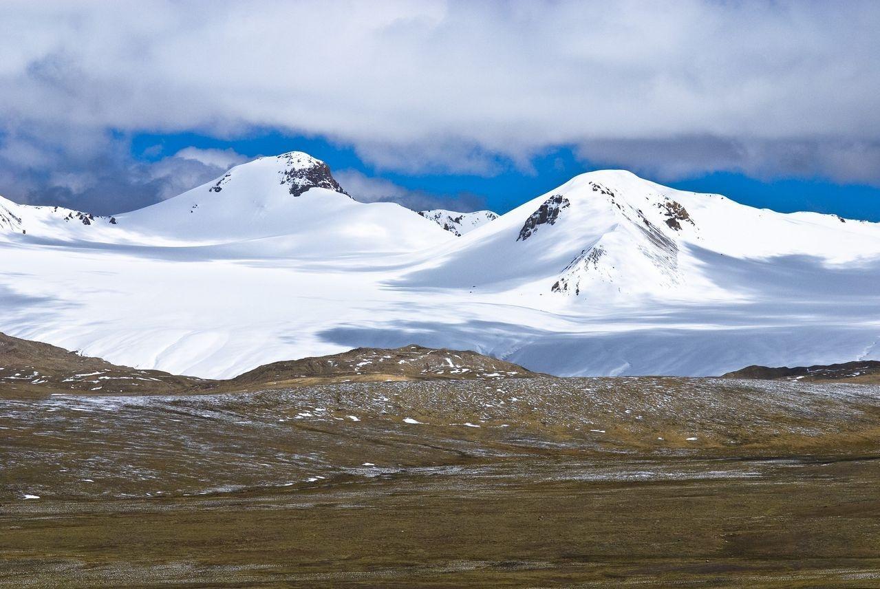唐古拉山属于什么山脉(唐古拉山脉属于哪里)