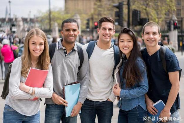 英语春天来临的诗歌朗诵